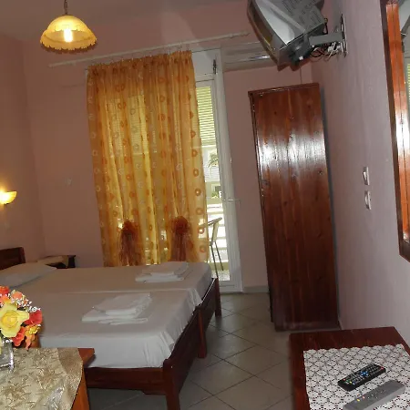 Agyra Apartment *